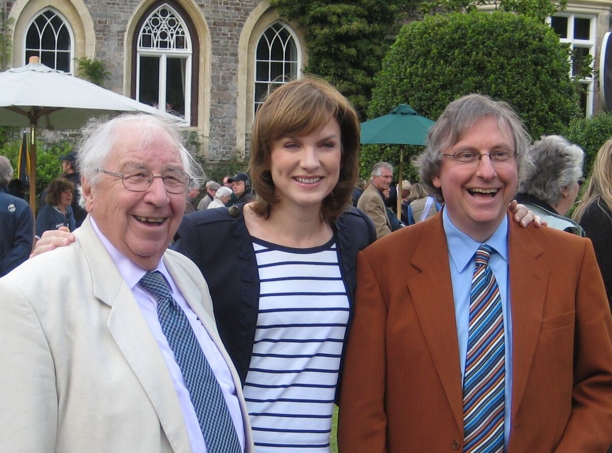 John and Henry Sandon with Fiona Bruce